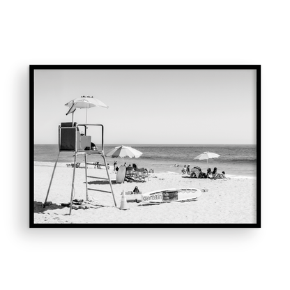 Main Beach, Five: Monochrome